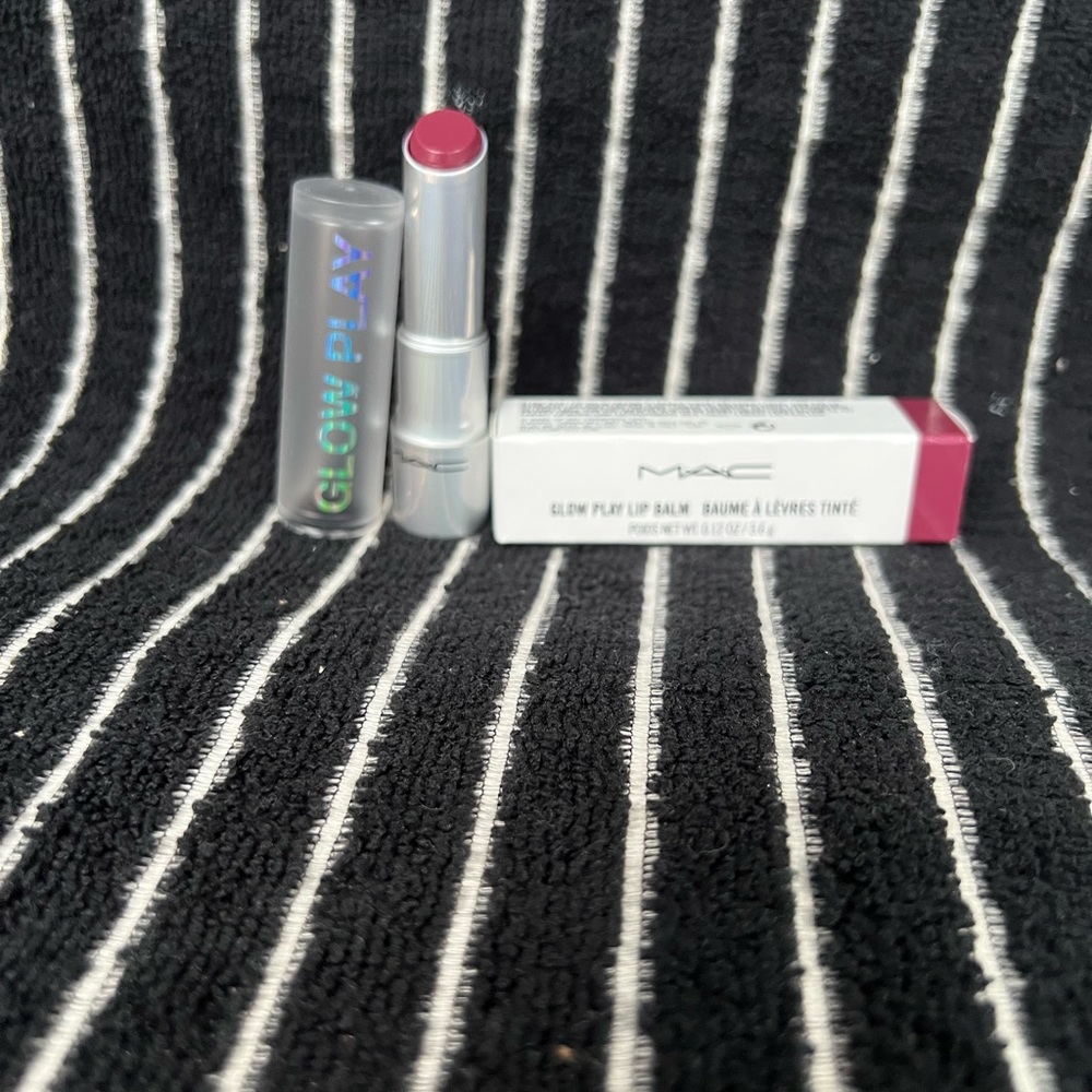 Mac Lip Balm- Grapely Admired BNIB